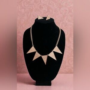 Beautiful Rose Gold Triangle Necklace and Earring Set